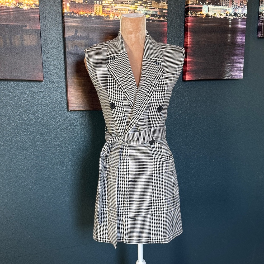 Elegant Black and White Checkered Mini Dress